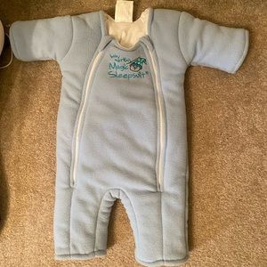 Size Small Magic Merlin SleepSuit